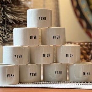 ♥️ SET OF TEN CERAMIC NAPKIN RINGS